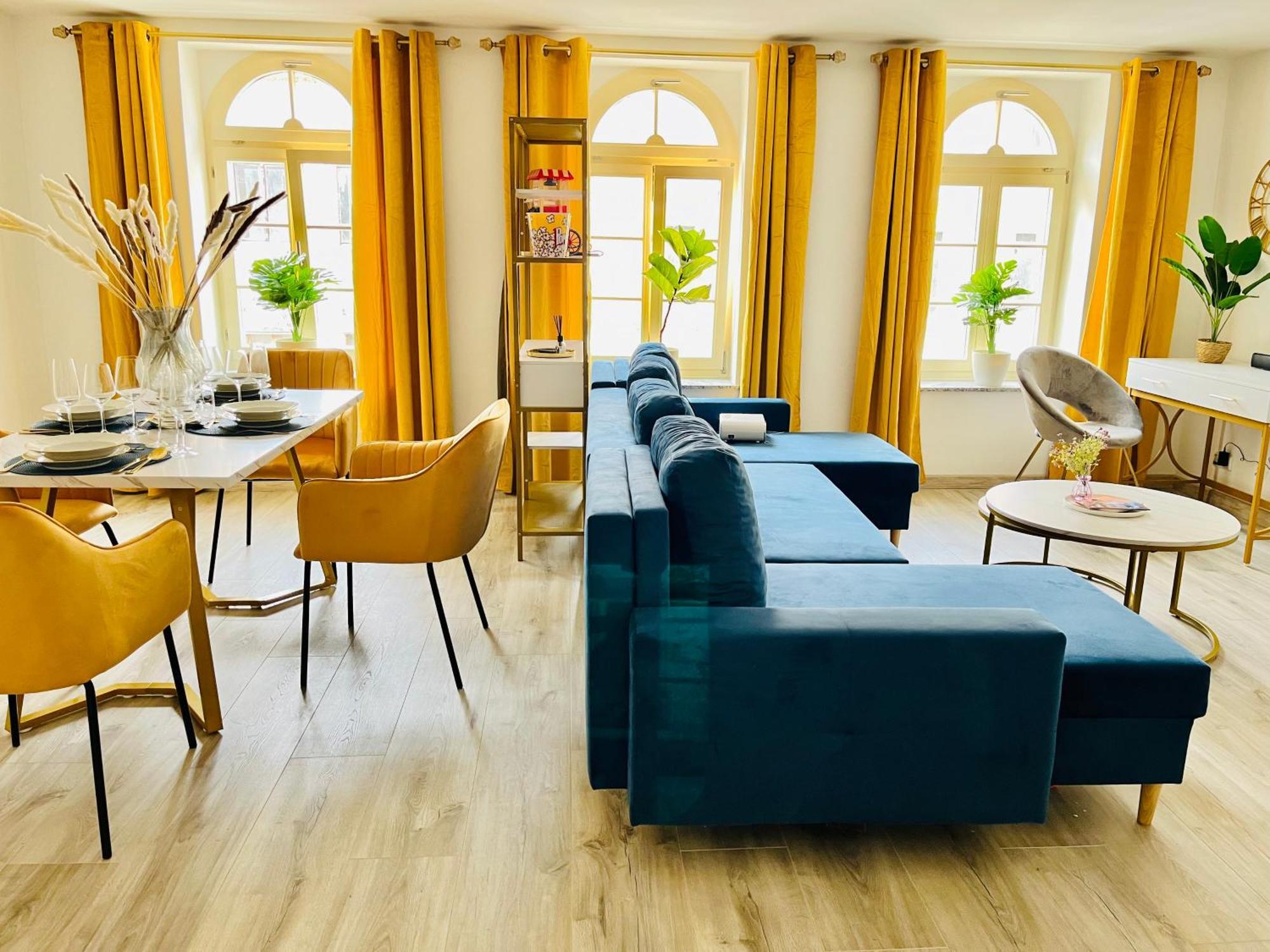 Filmap-Charmant-Modern-Zentral-Balkon-Beamer-Spieletisch Görlitz Екстериор снимка