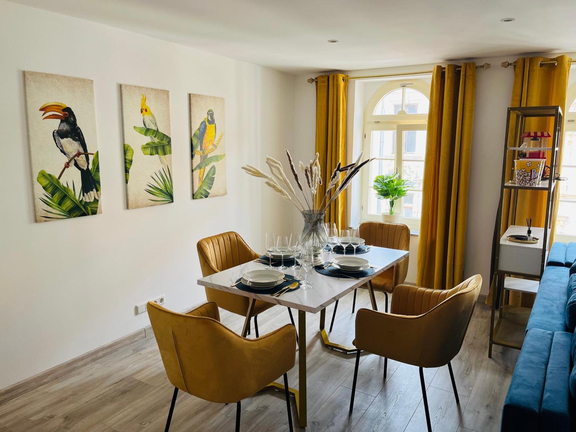 Filmap-Charmant-Modern-Zentral-Balkon-Beamer-Spieletisch Görlitz Екстериор снимка